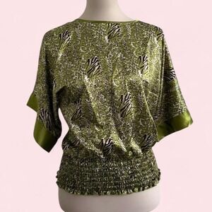 Y2K Isabella Rodriguez Green Animal Print Blouse Elastic Waist Batwing Sleeve M